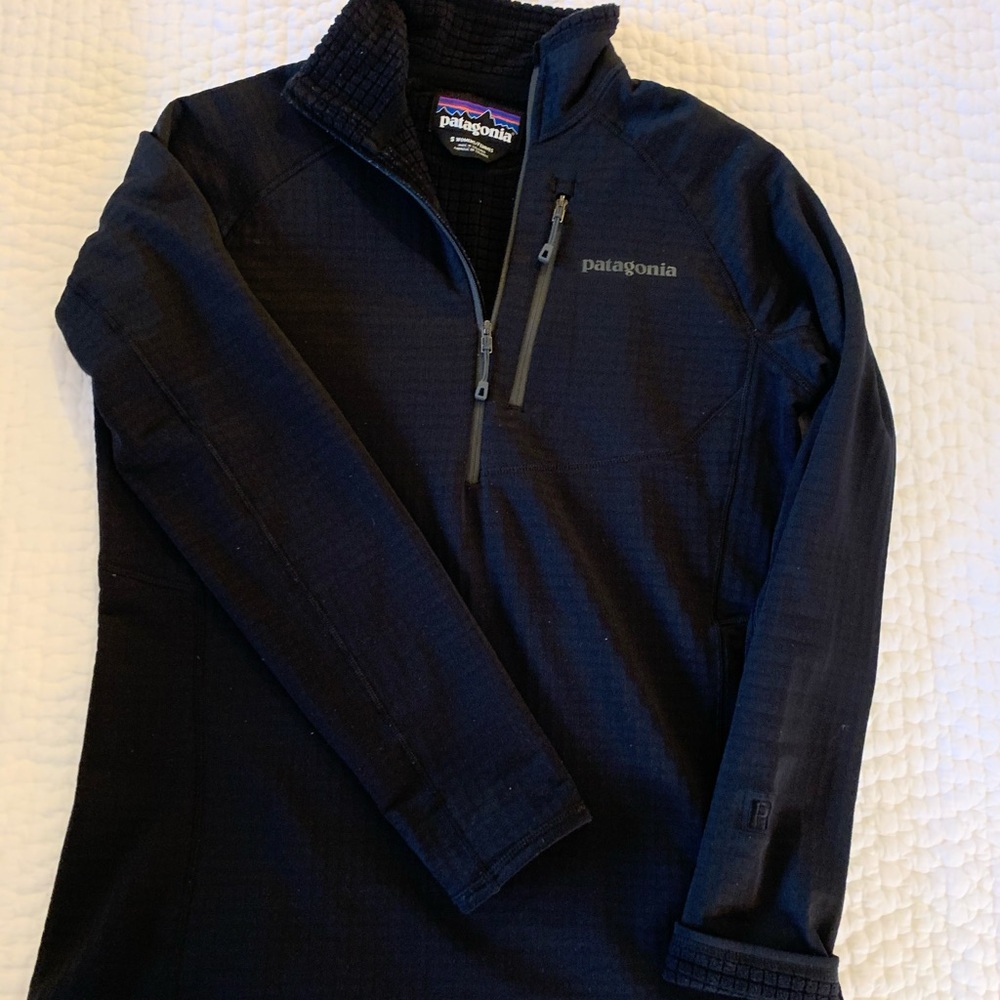 Patagonia R1 Pullover Black Small